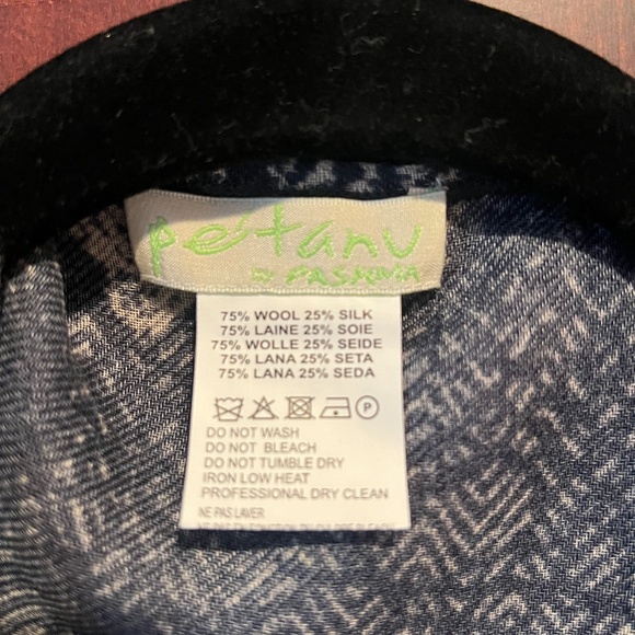 Anthropologie Petanu by Pashma Silk/Wool Shawl One Size - Picture 3 of 4